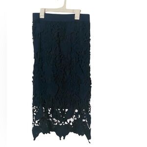 Forever 21 Navy Lined Floral Lace Appliqué Style Skirt with Stretch Waist